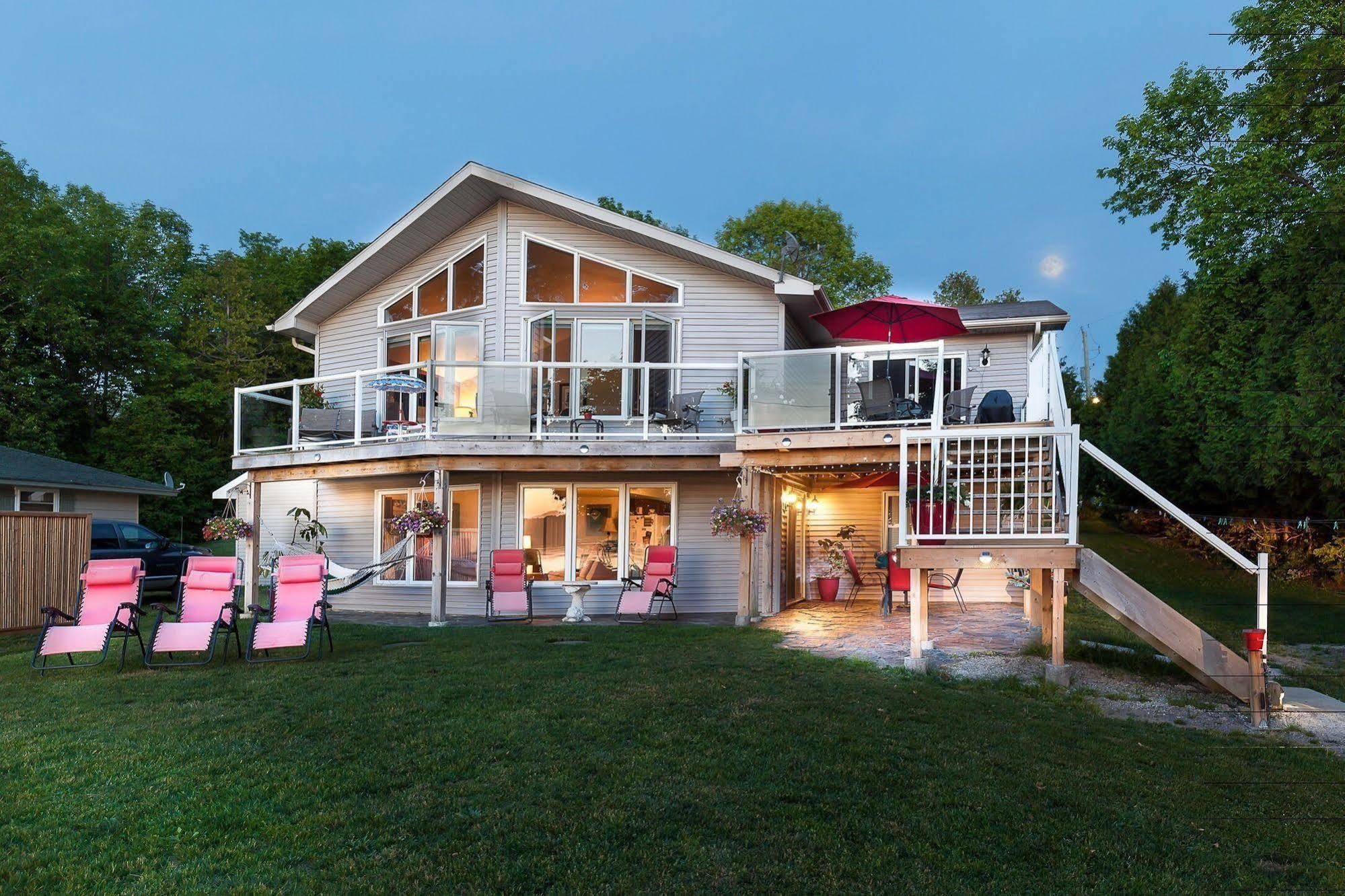 N' This On The Bay -Vacation Suite Wiarton Kültér fotó